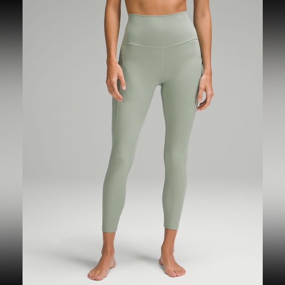 LuluLemon Align Leggings - Picture 2 of 2